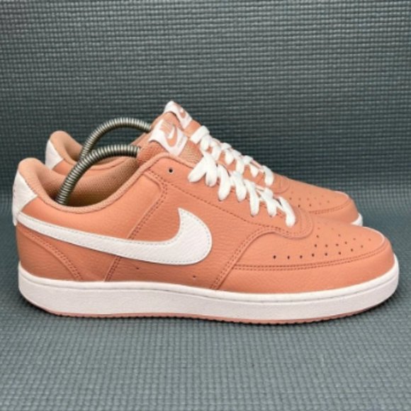 NWT Nike Court Low rose Lace-Up Sneakers in Size 9.5